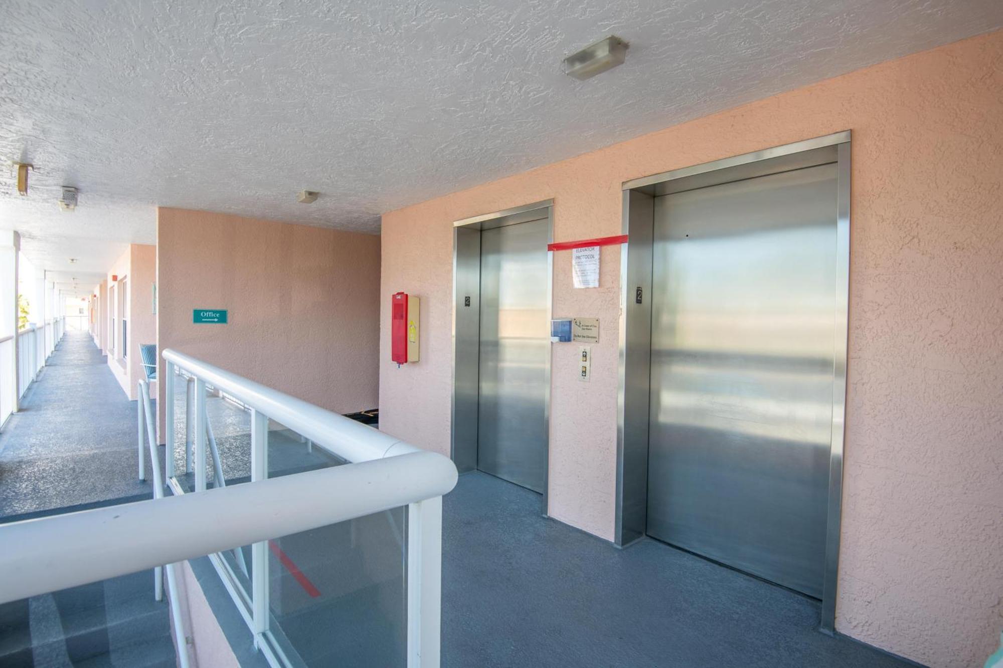 Open - Newly Furnished Penthouse/Views/Amenities/Location Villa St. Pete Beach Exteriör bild