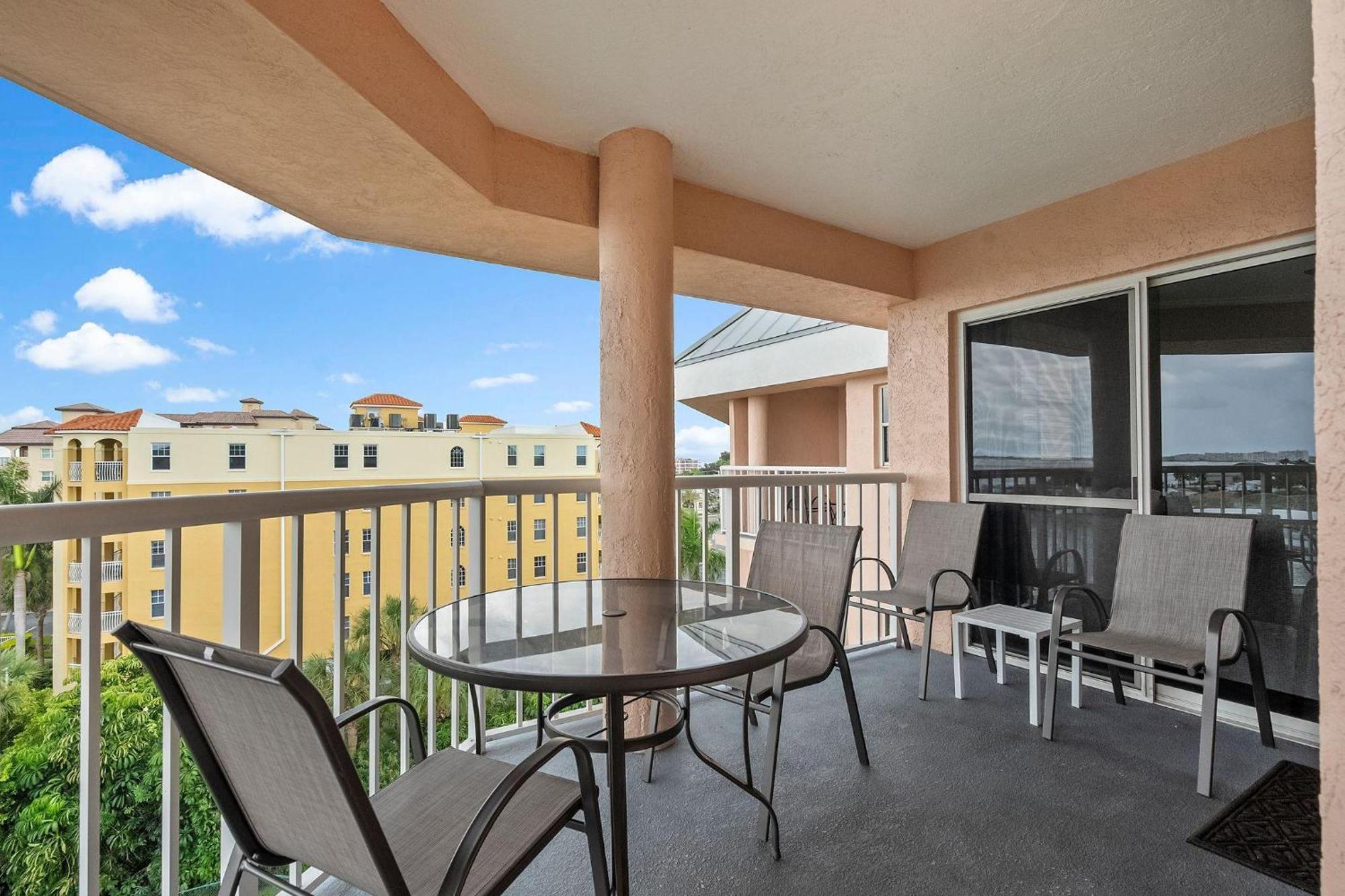 Open - Newly Furnished Penthouse/Views/Amenities/Location Villa St. Pete Beach Exteriör bild